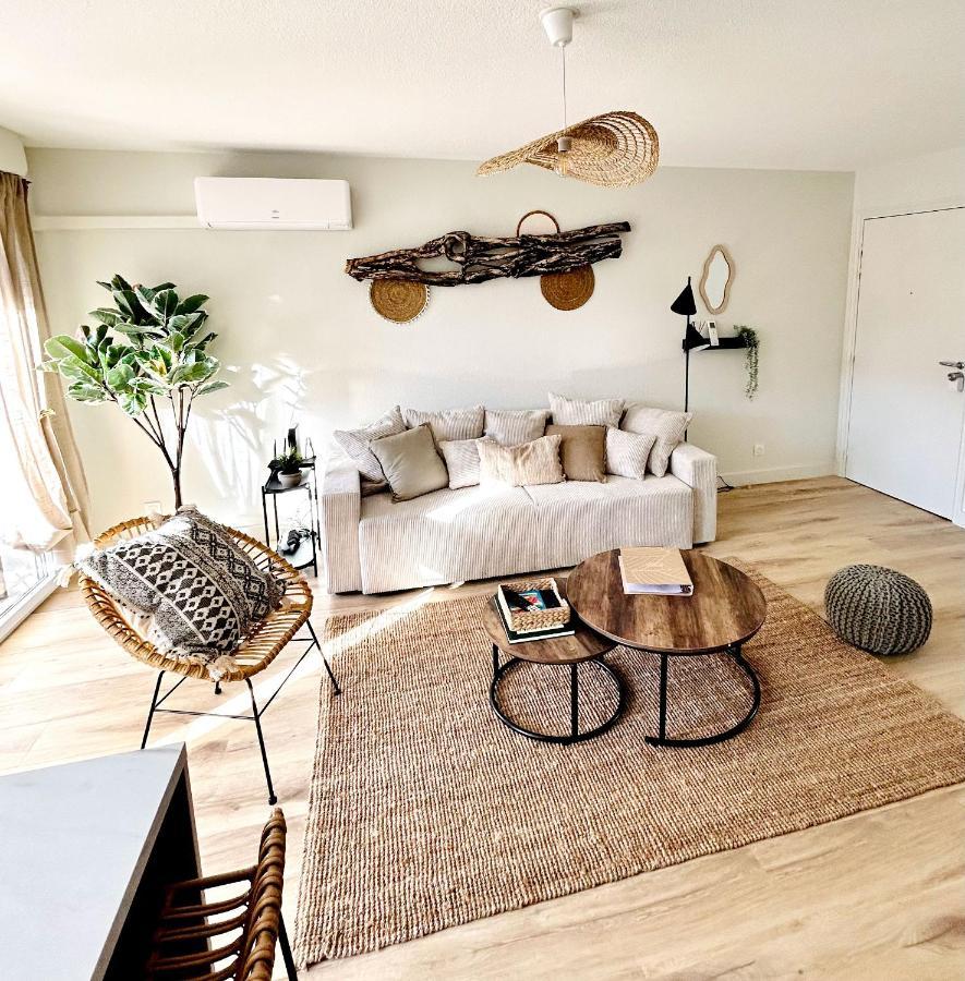 Modern 1 Bdr + Balcony + Free Parking + Ac + Pool Apartment L'Isle-d'Abeau Exterior photo